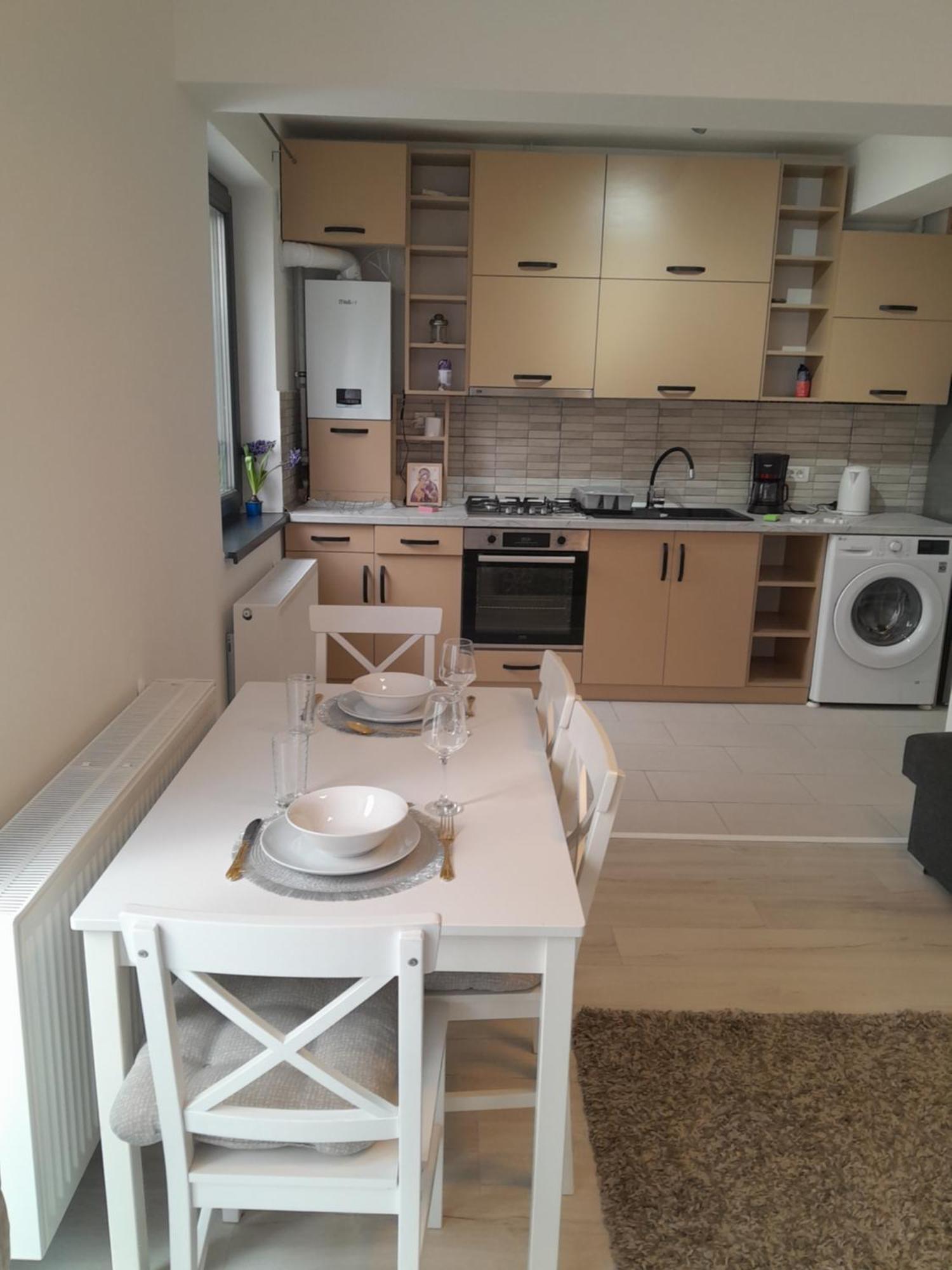 בראשוב Coresi Platinum Residents 2 Camere Sc,C App21 מראה חיצוני תמונה